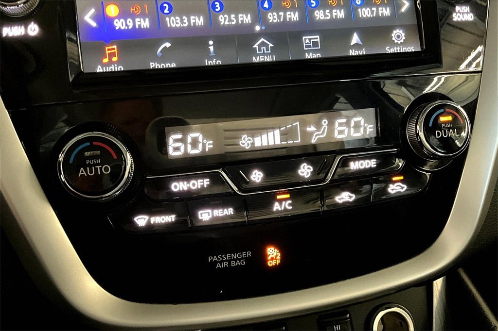 Used 2015 Nissan Murano SL w/ SL Technology Package image 30