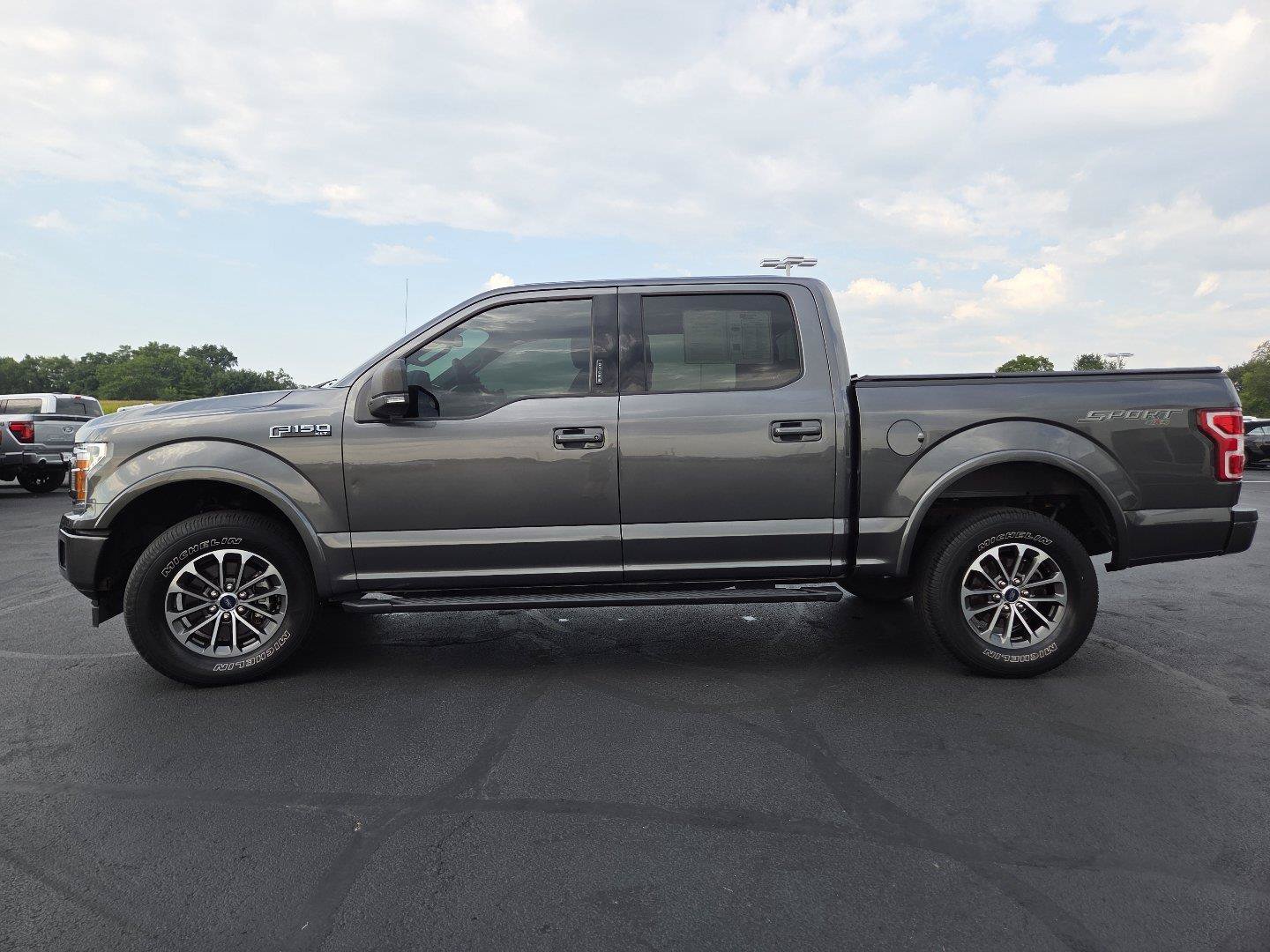 Used 2019 Ford F150 XLT w/ Equipment Group 302A Luxury AWD/4WD image 13