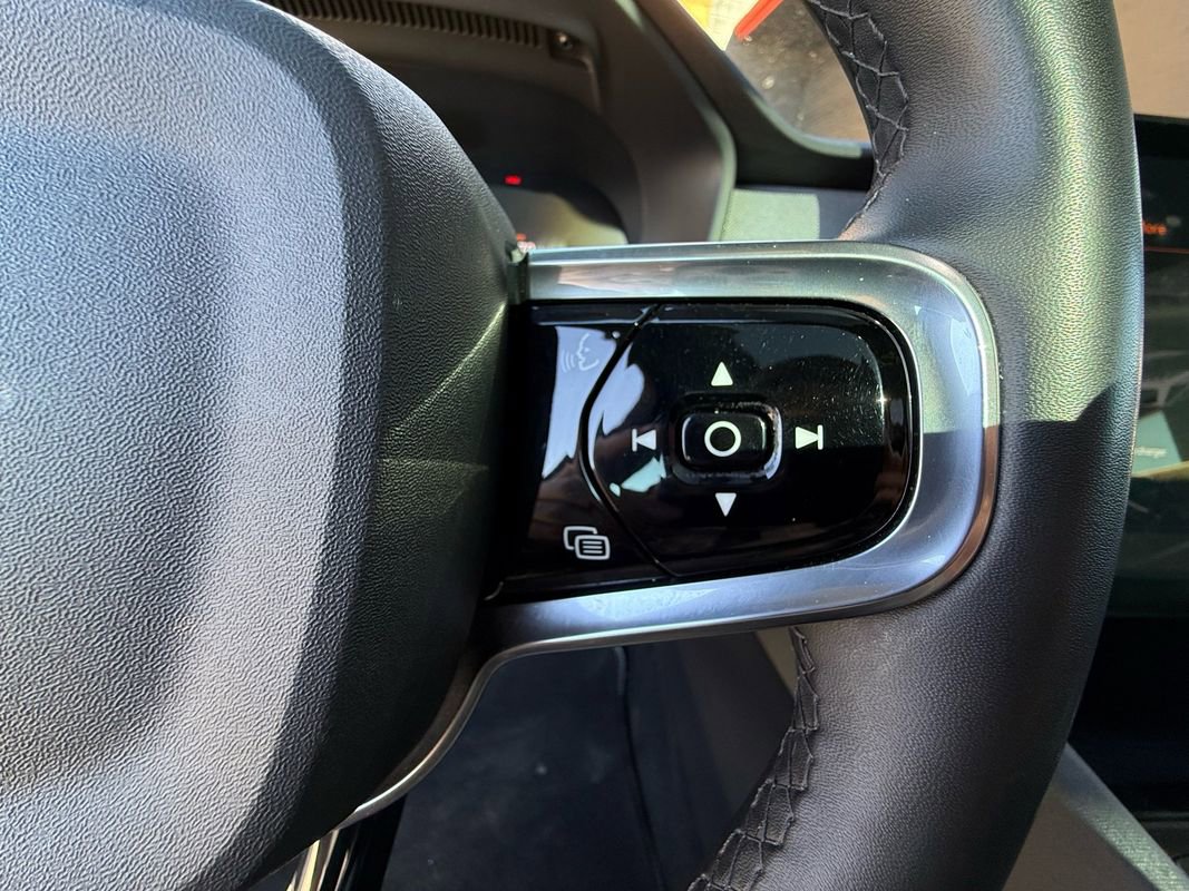 Used 2021 Polestar Polestar 2 image 25