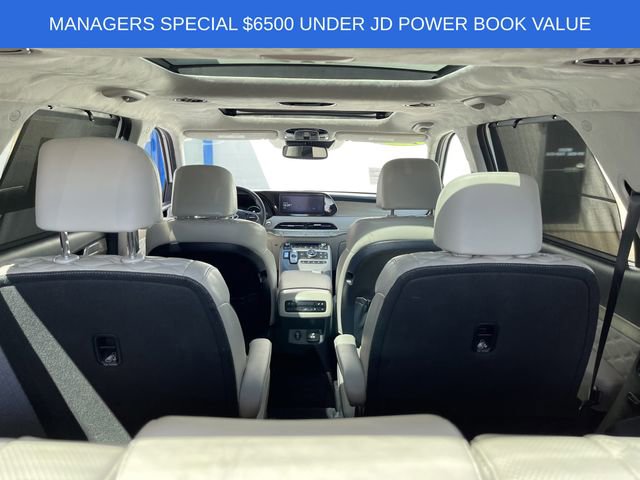 Used 2022 Hyundai Palisade Calligraphy w/ Winter Package image 24