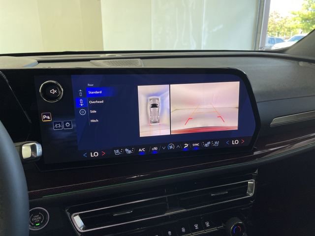 New 2026 Chevrolet Traverse RS image 35