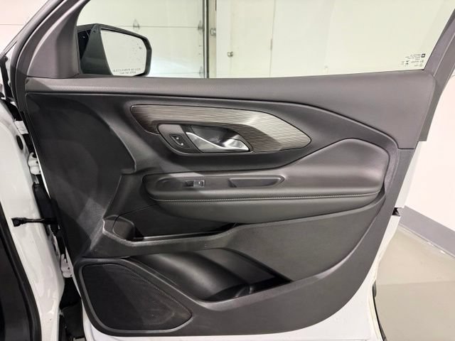 Used 2024 GMC Terrain SLE w/ Driver Convenience Package FWD image 26