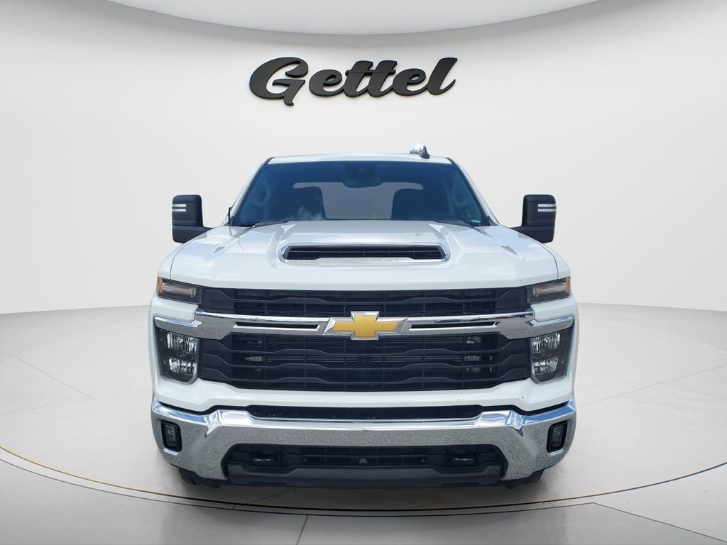 Used 2025 Chevrolet Silverado 2500 LT w/ Convenience Package image 8
