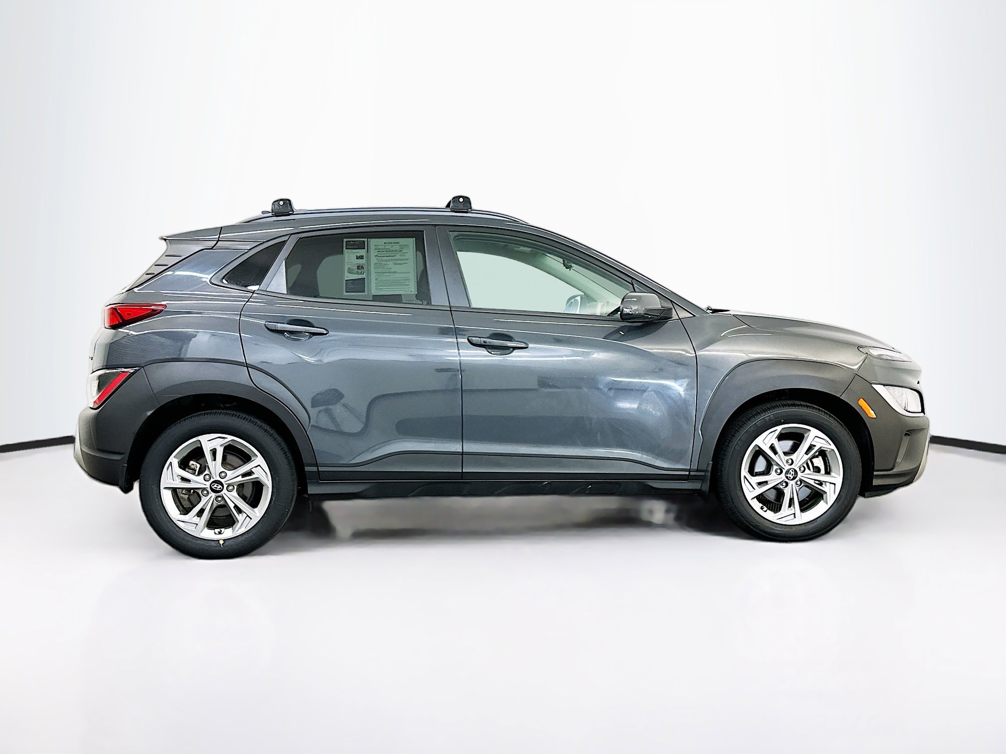 Used 2023 Hyundai Kona SEL image 10
