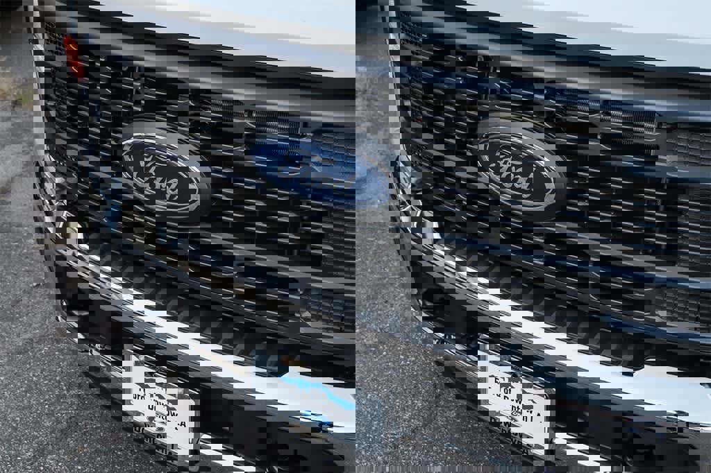 New 2026 Ford F250 XL w/ XL Chrome Package image 5