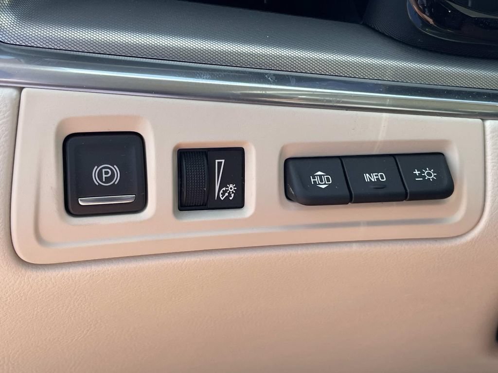 New 2026 Cadillac XT5 Premium Luxury w/ Driver Assist Package AWD/4WD image 32