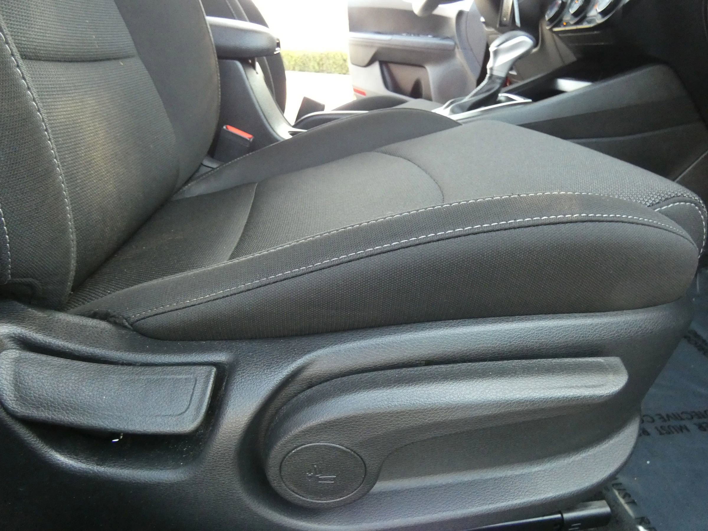 Used 2023 Kia Forte LXS image 29