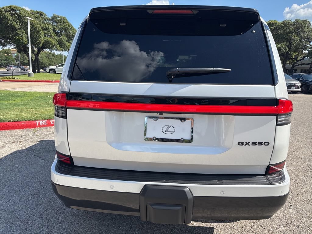 Certified 2026 Lexus GX 550 w/ Accessory Package (31) AWD/4WD image 4