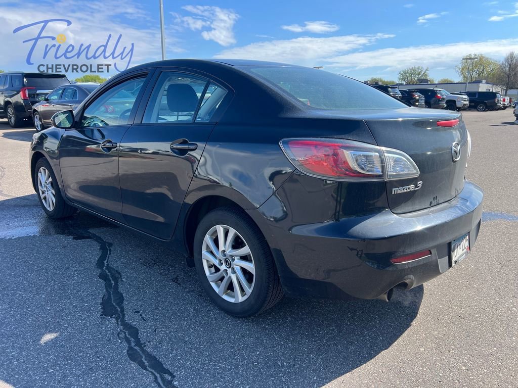 Used 2013 MAZDA MAZDA3 i Touring FWD image 2