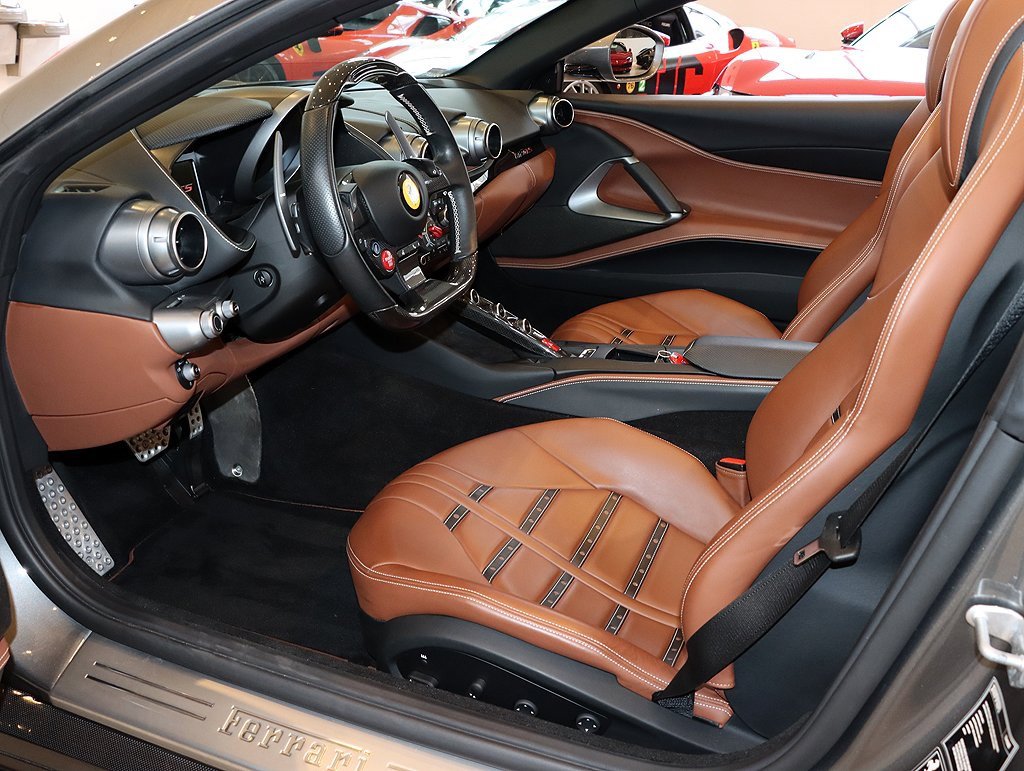 Certified 2021 Ferrari 812 GTS image 4