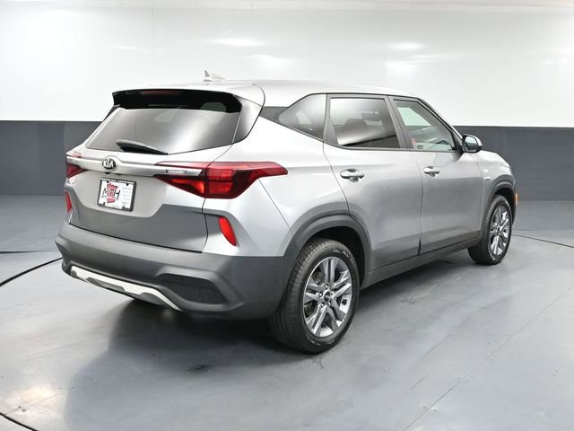 Used 2021 Kia Seltos LX image 5