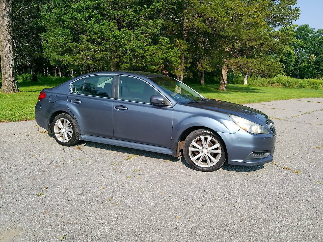 Used 2014 Subaru Legacy 2.5i Premium AWD/4WD image 20
