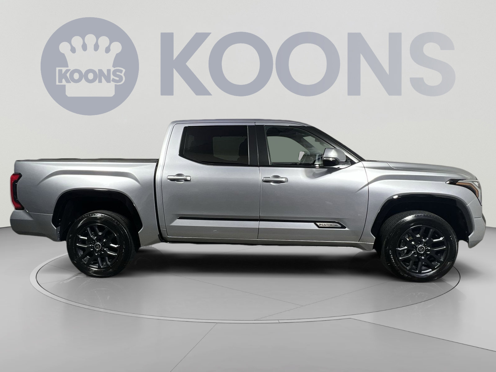 Used 2024 Toyota Tundra Platinum AWD/4WD image 12
