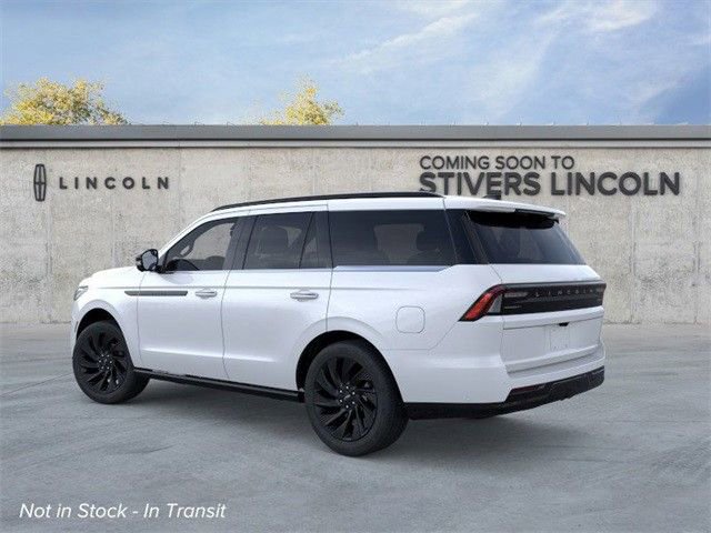 New 2025 Lincoln Navigator Reserve w/ Jet Appearance Package image 4