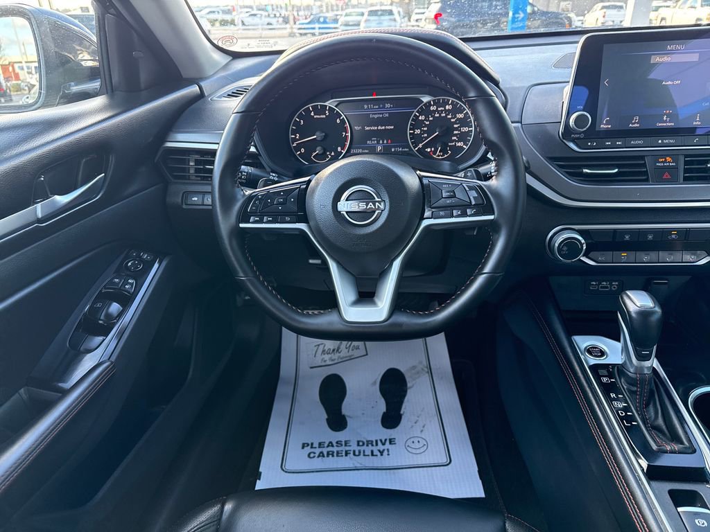 Used 2025 Nissan Altima 2.5 SR image 16