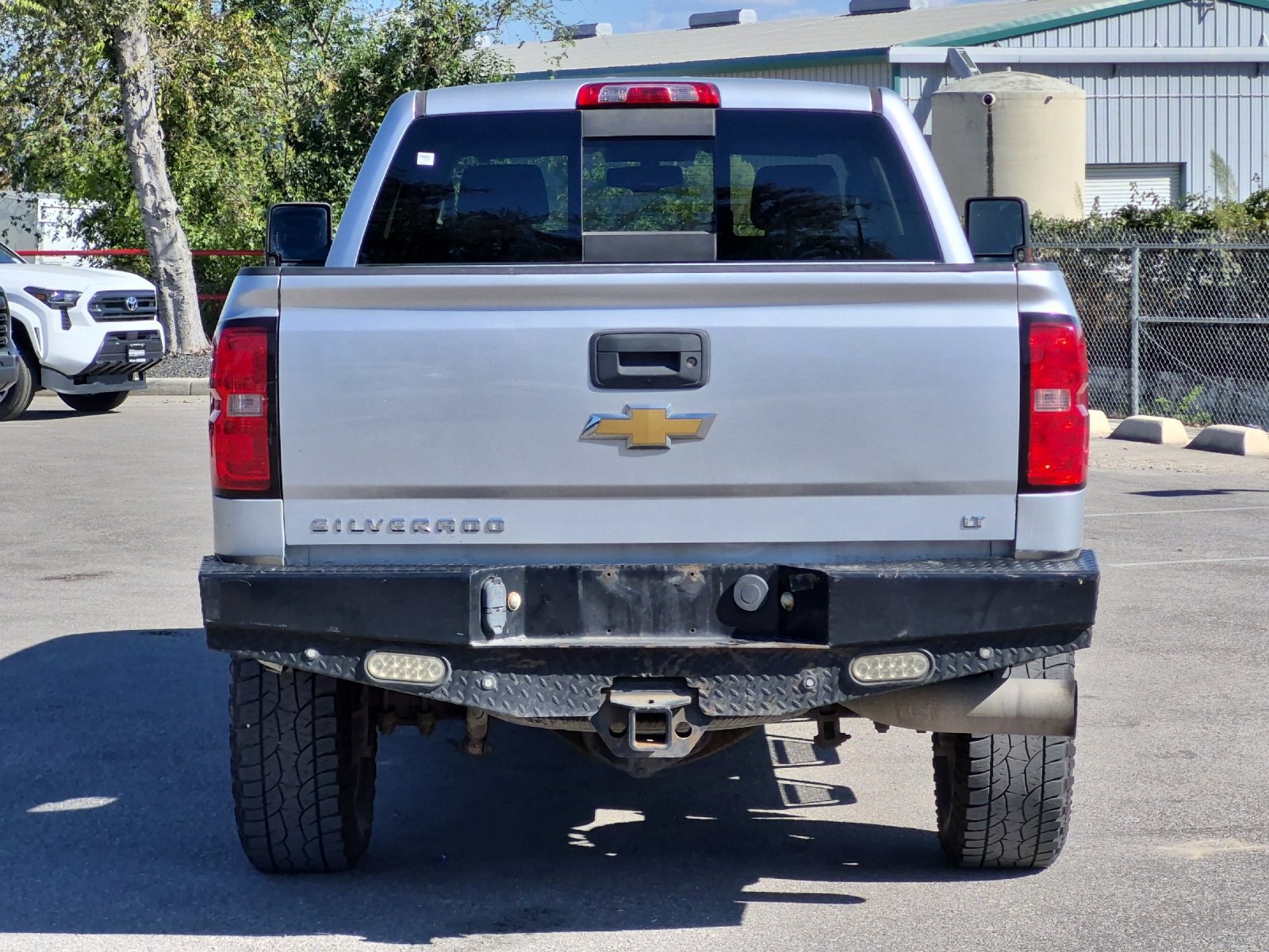 Used 2018 Chevrolet Silverado 2500 LT w/ LT Convenience Package AWD/4WD image 6
