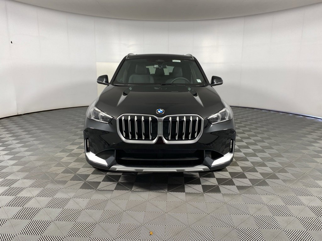 New 2026 BMW X1 xDrive28i w/ Convenience Package image 2