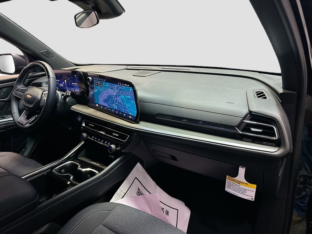 New 2025 Chevrolet Traverse LT w/ Enhanced Driving Package image 32