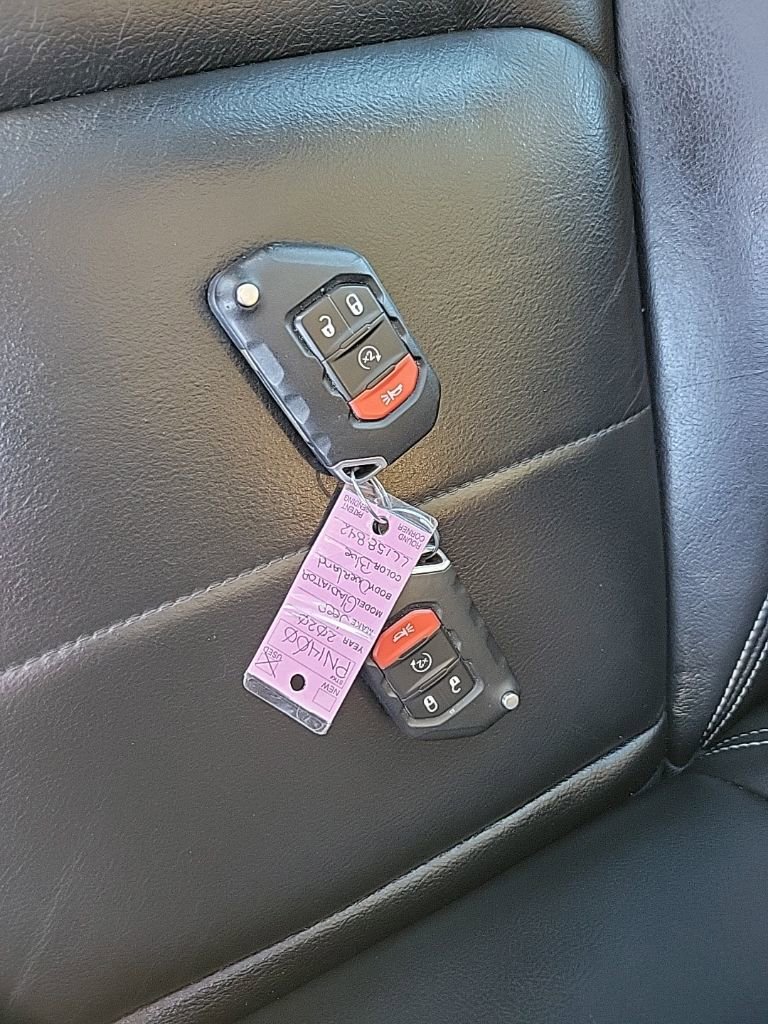 Used 2020 Jeep Gladiator Overland image 21