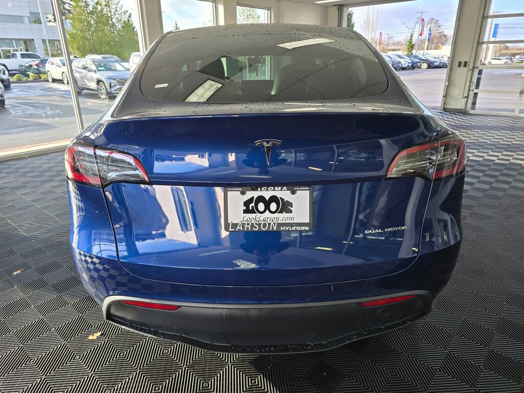 Used 2025 Tesla Model Y Long Range image 5