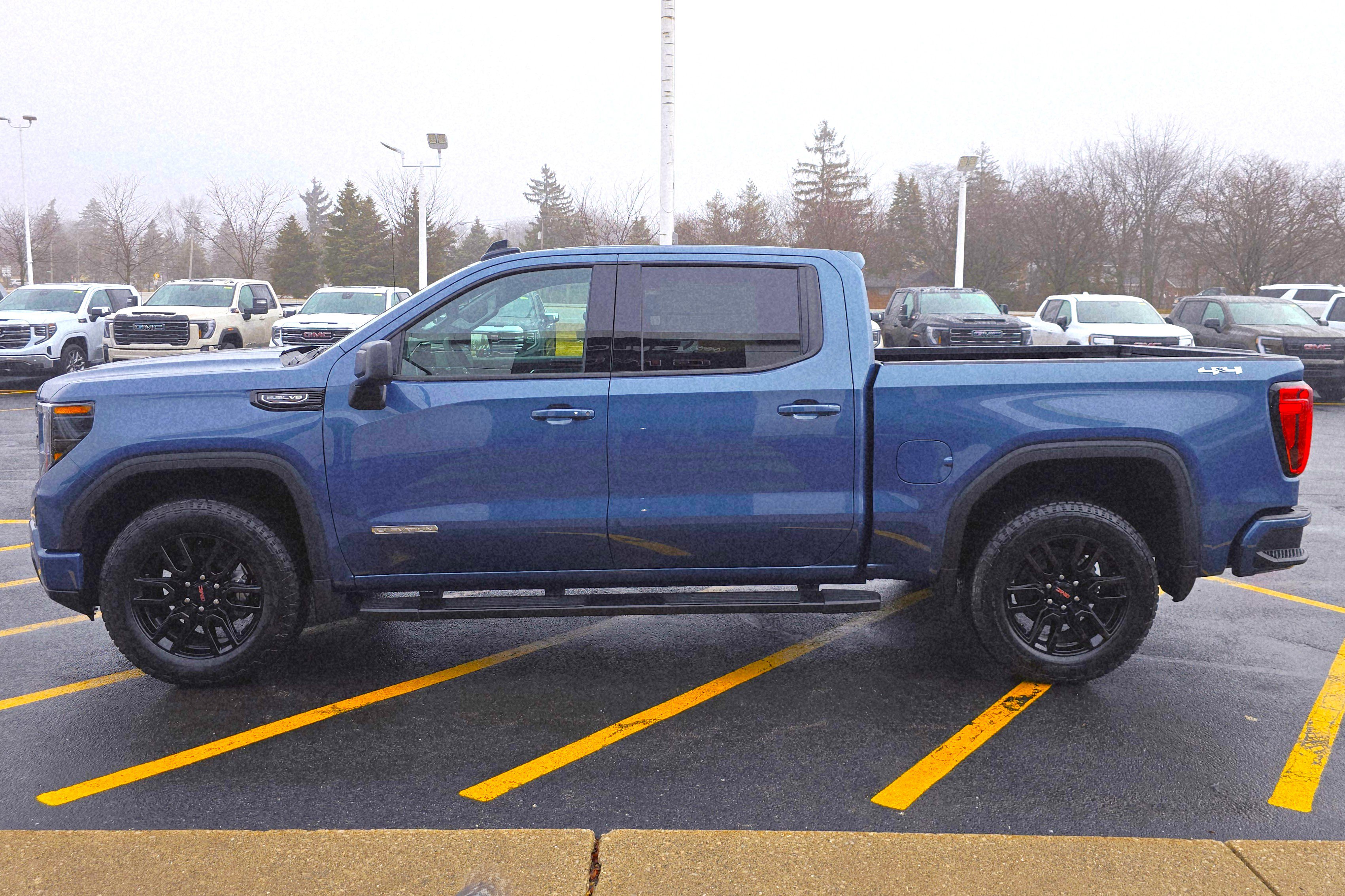 New 2026 GMC Sierra 1500 Elevation w/ Preferred Package image 4