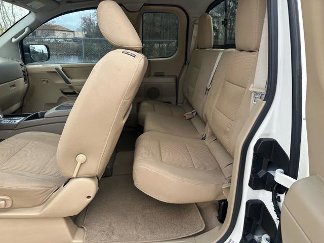 Used 2012 Nissan Titan SV w/ SV Value Truck Pkg image 23