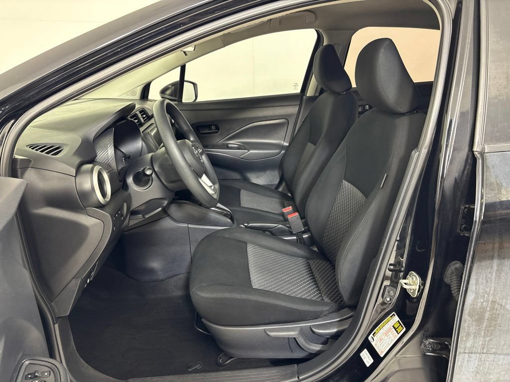 Used 2021 Nissan Versa S FWD image 14