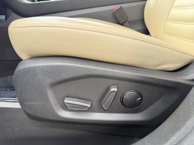 Used 2022 Ford Edge SEL AWD/4WD image 14