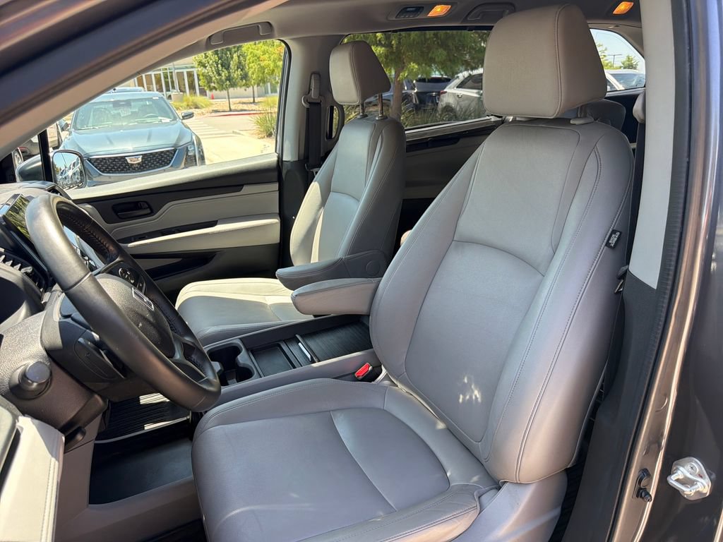Used 2018 Honda Odyssey EX-L image 17