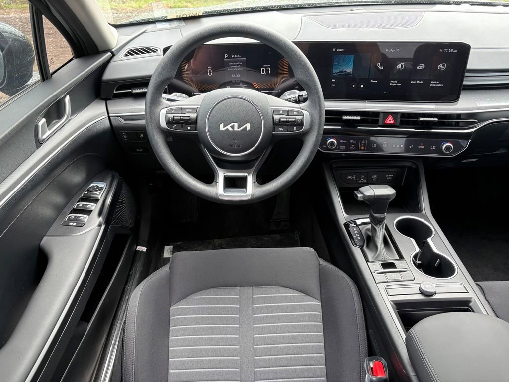 New 2026 Kia K5 LXS image 12