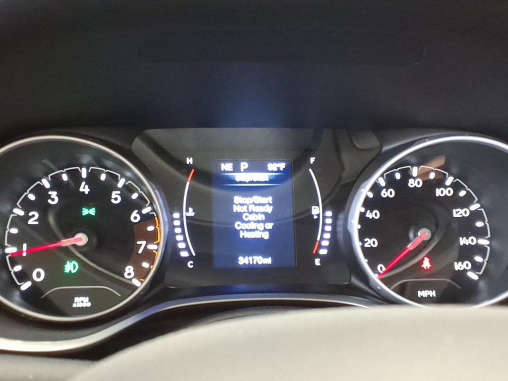 Used 2021 Jeep Compass Latitude w/ Sun and Sound Group AWD/4WD image 14
