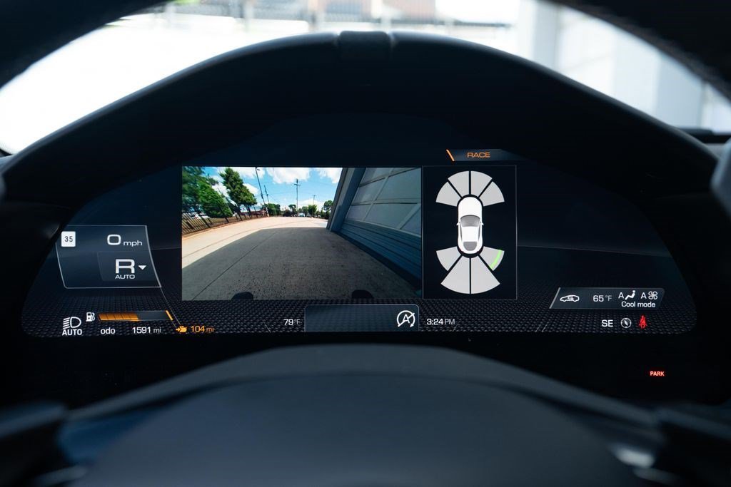 Used 2022 Ferrari Roma RWD image 41