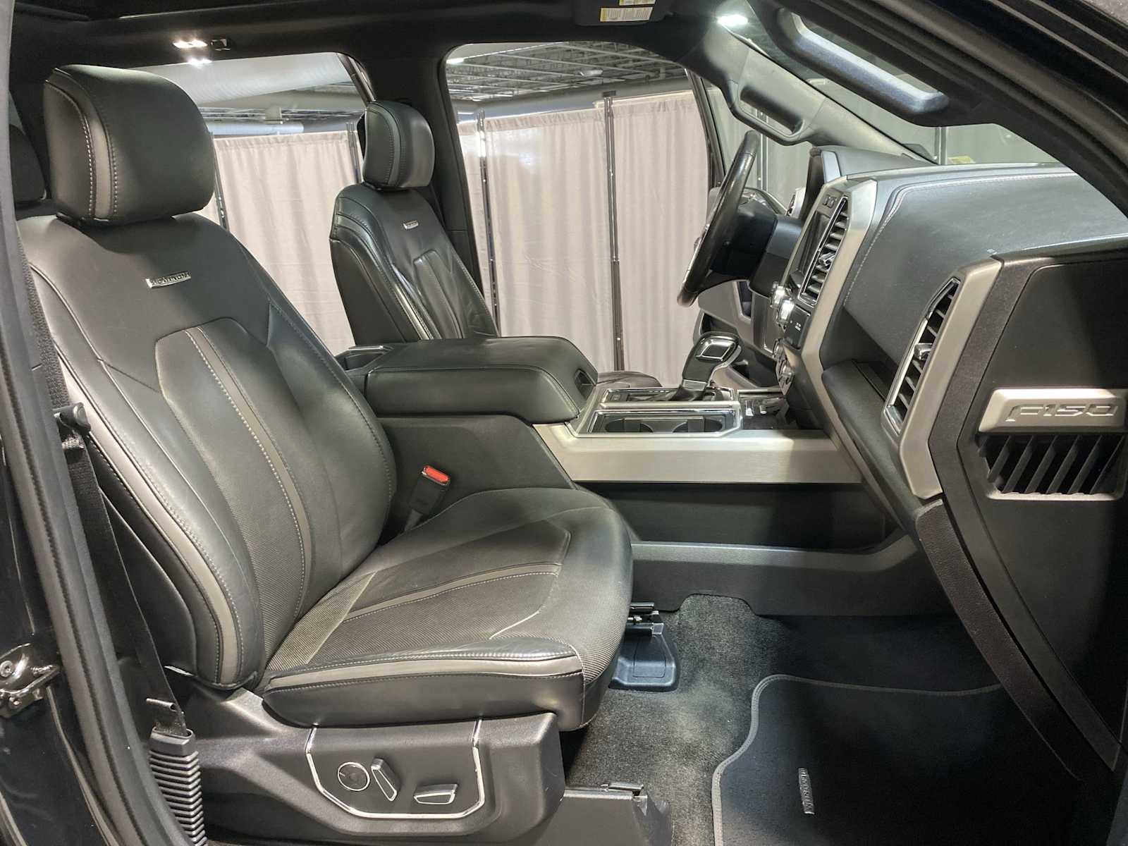 Used 2015 Ford F150 Platinum w/ Equipment Group 701A Luxury image 14