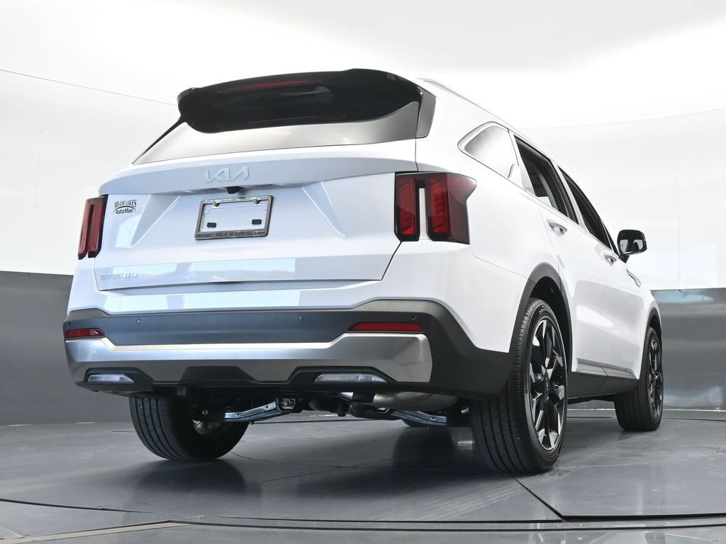 Used 2025 Kia Sorento EX w/ Panoramic Sunroof Package FWD image 62