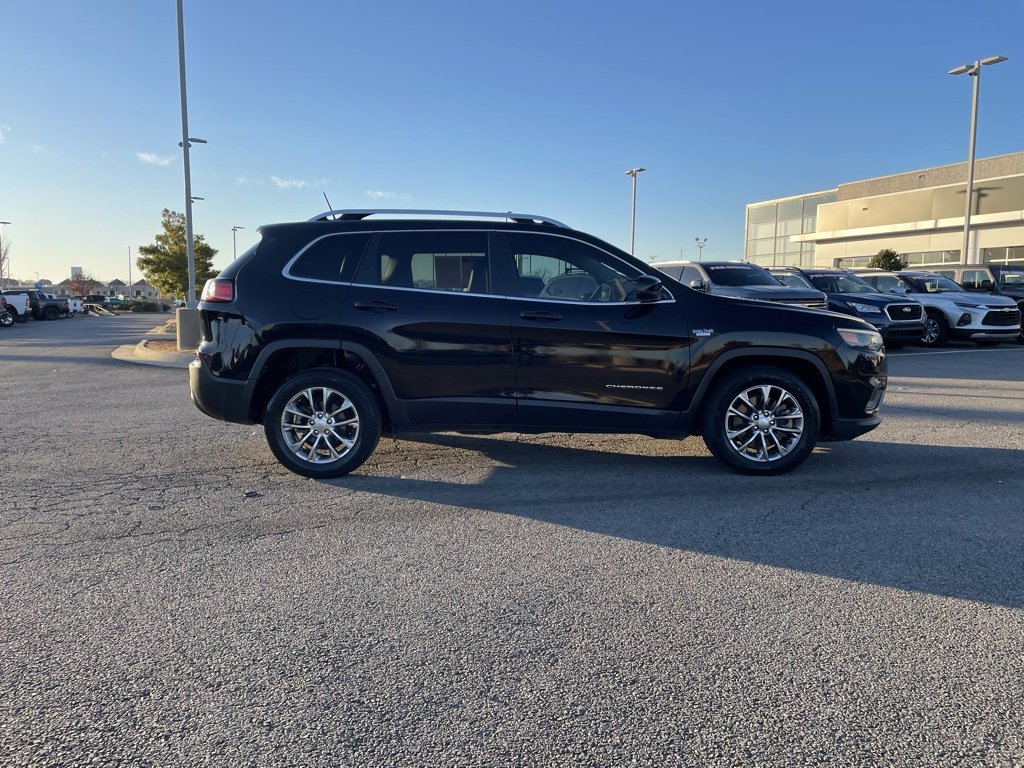 Used 2020 Jeep Cherokee Latitude Plus image 9