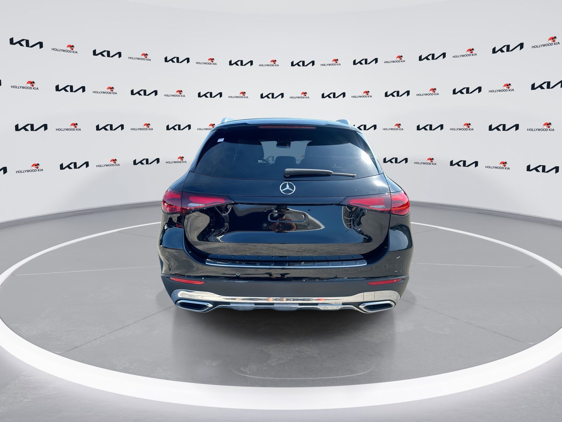 Used 2024 Mercedes-Benz GLC 300 image 7