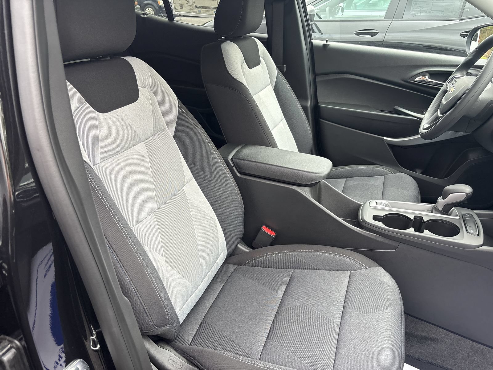 New 2026 Chevrolet Trax LS FWD image 23