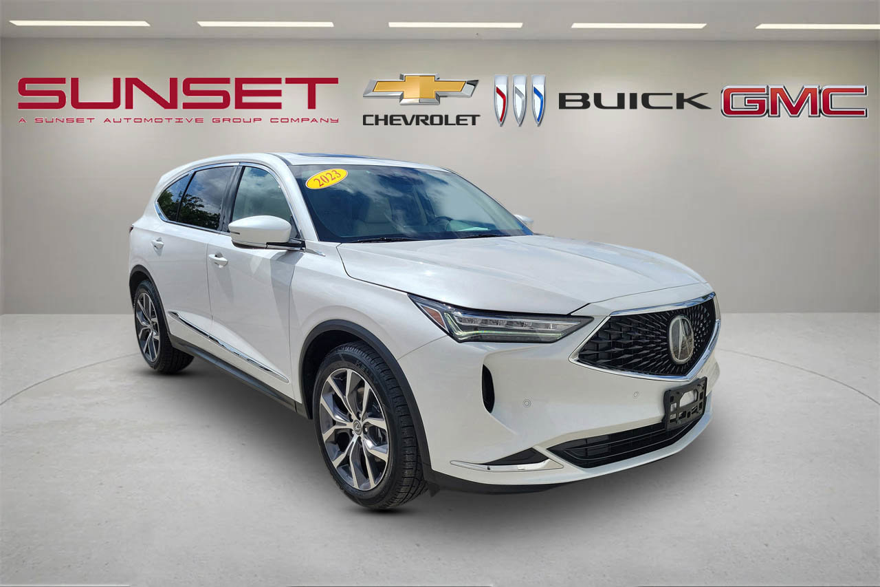Used 2023 Acura MDX SH-AWD w/ Technology Package image 1
