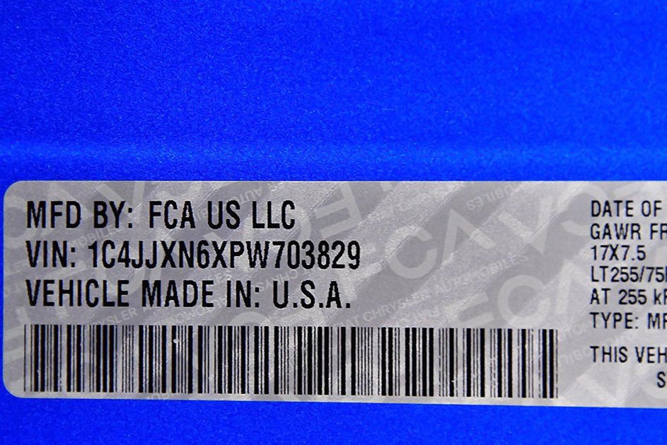 Used 2023 Jeep Wrangler Unlimited AWD/4WD image 13