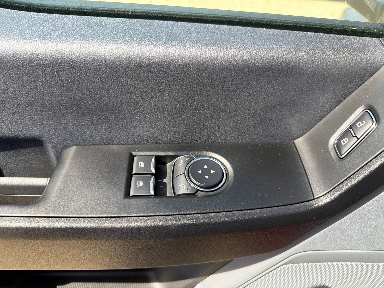 New 2026 Ford F550 4x4 Regular Cab Super Duty image 13