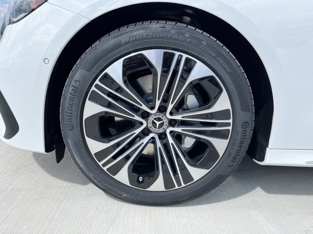 New 2026 Mercedes-Benz E 350 4MATIC Sedan image 7