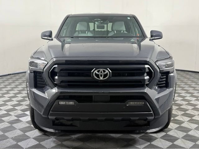 Used 2024 Toyota Tacoma SR5 AWD/4WD image 11