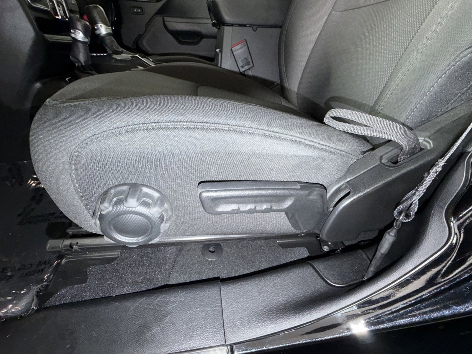 Used 2022 Jeep Wrangler Unlimited Sport image 14