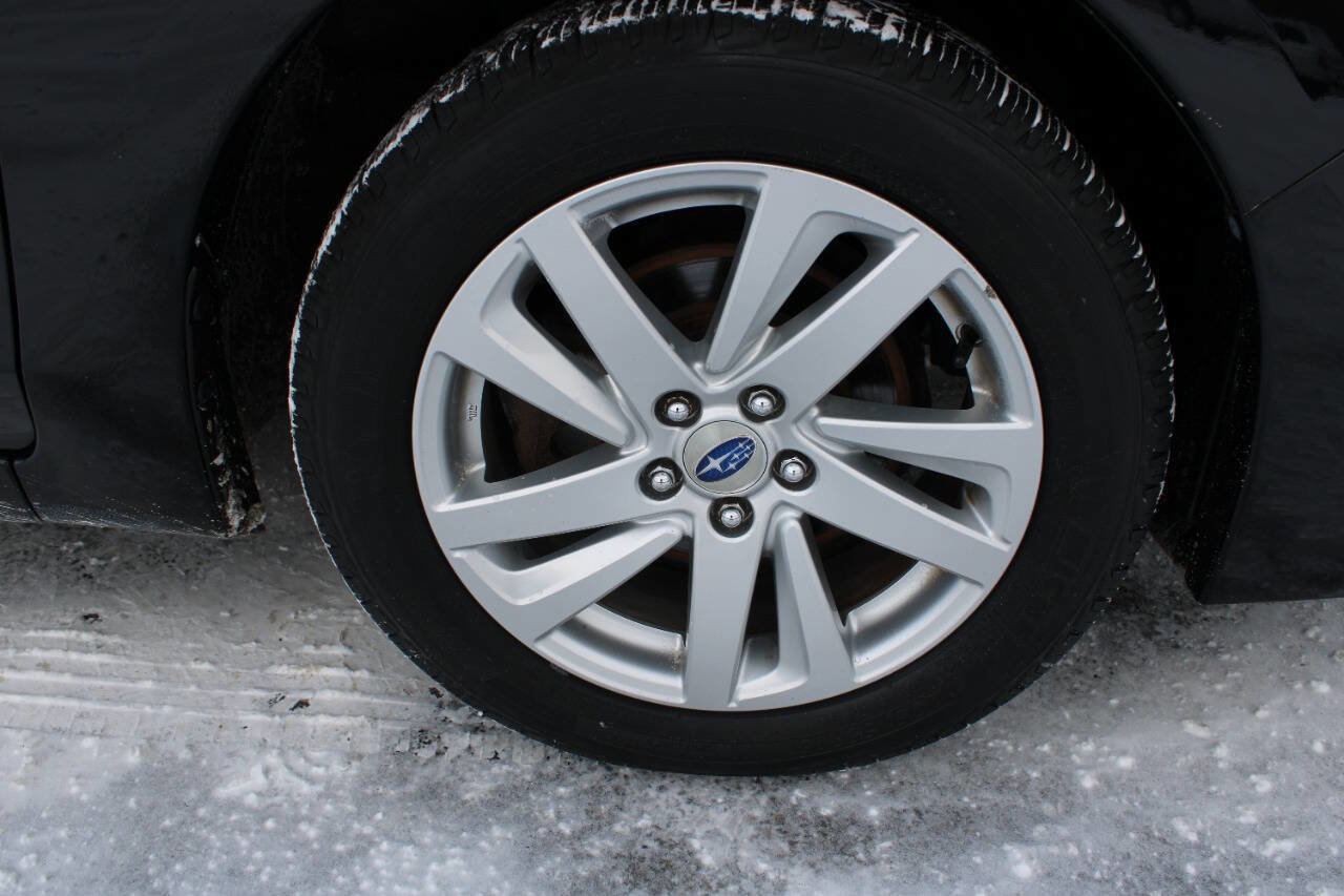 Used 2016 Subaru Impreza 2.0i Premium image 16