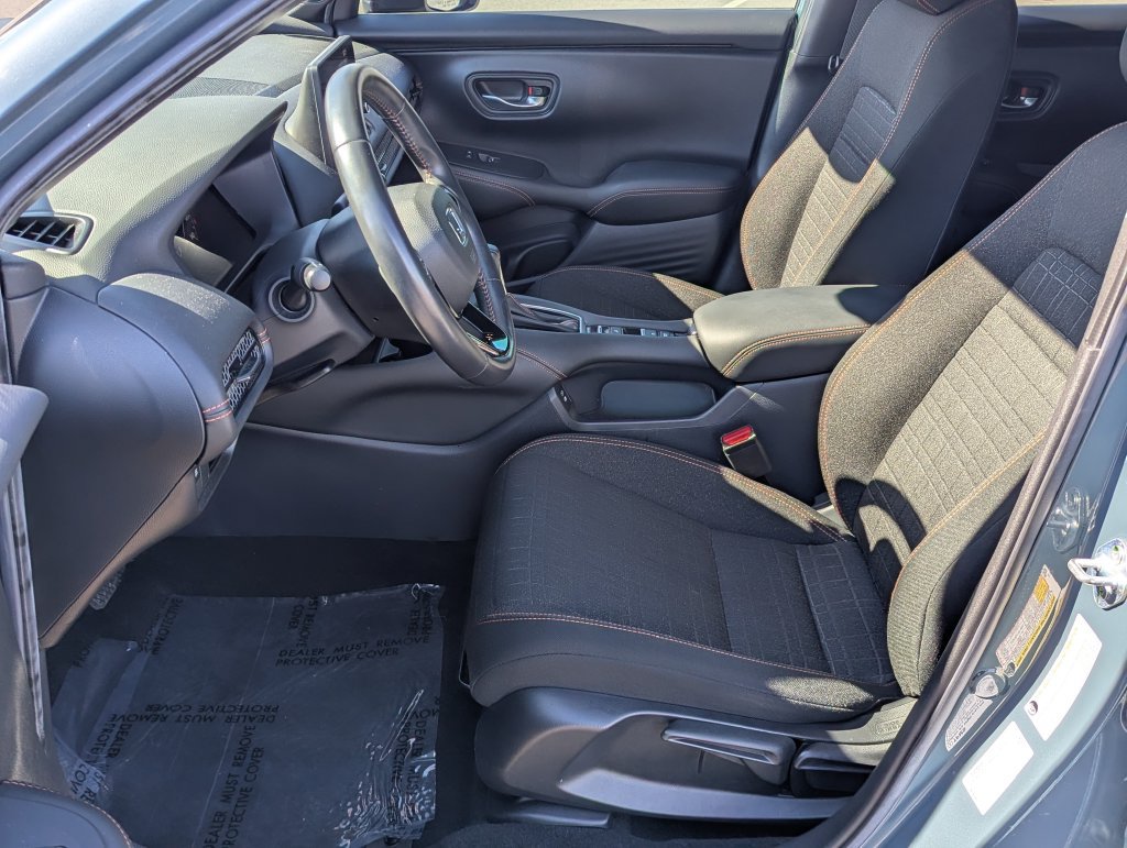 Used 2024 Honda HR-V Sport image 5