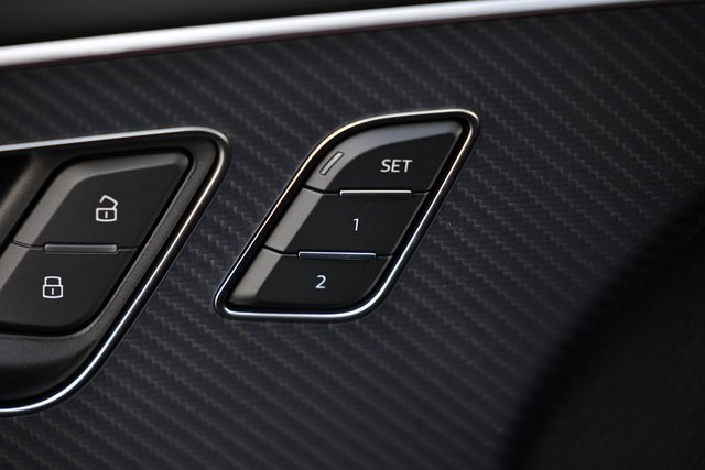 New 2026 Audi Q8 Prestige image 17