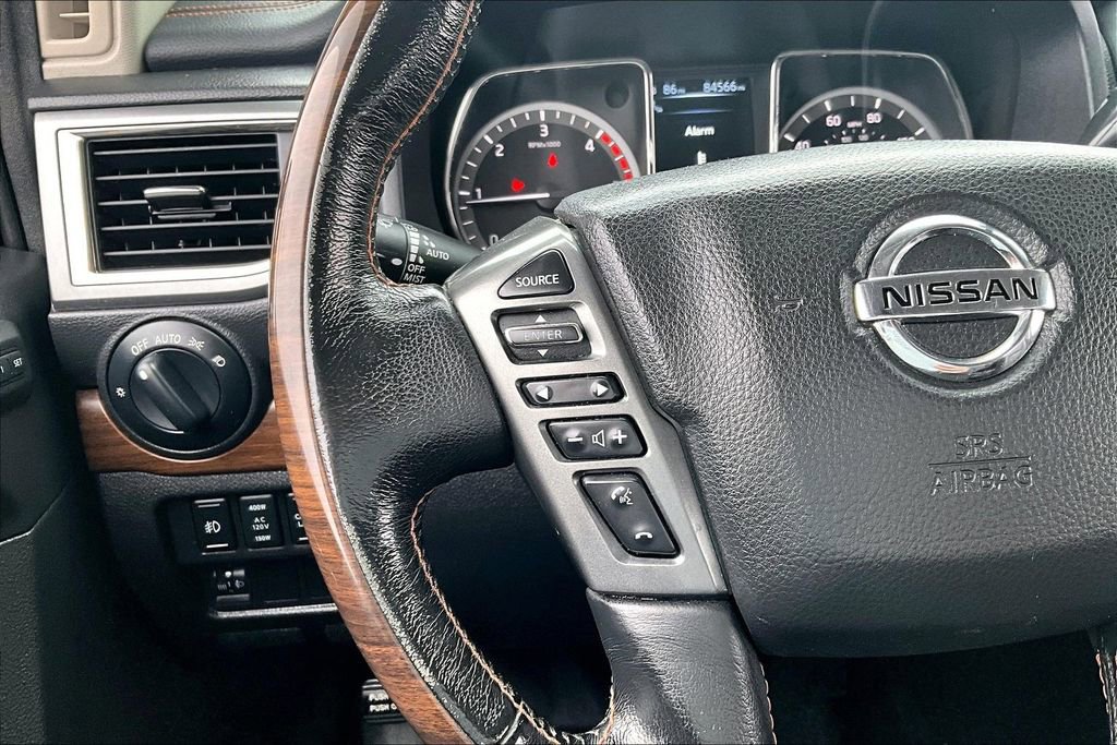 Used 2018 Nissan Titan Platinum Reserve image 12