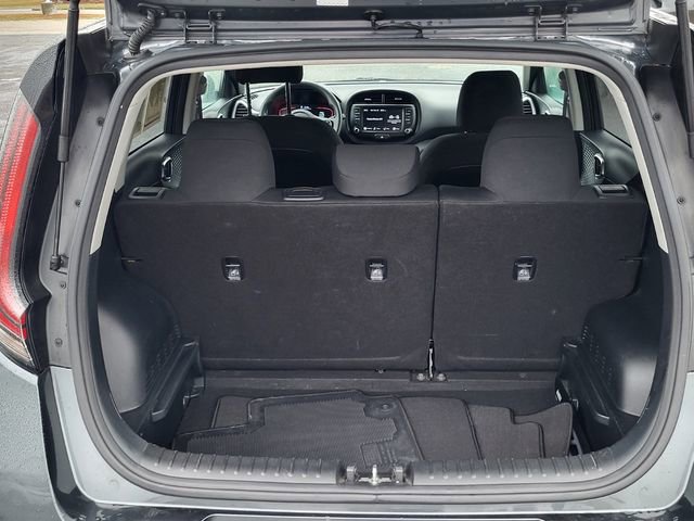 Used 2023 Kia Soul LX w/ LX Technology Package image 4