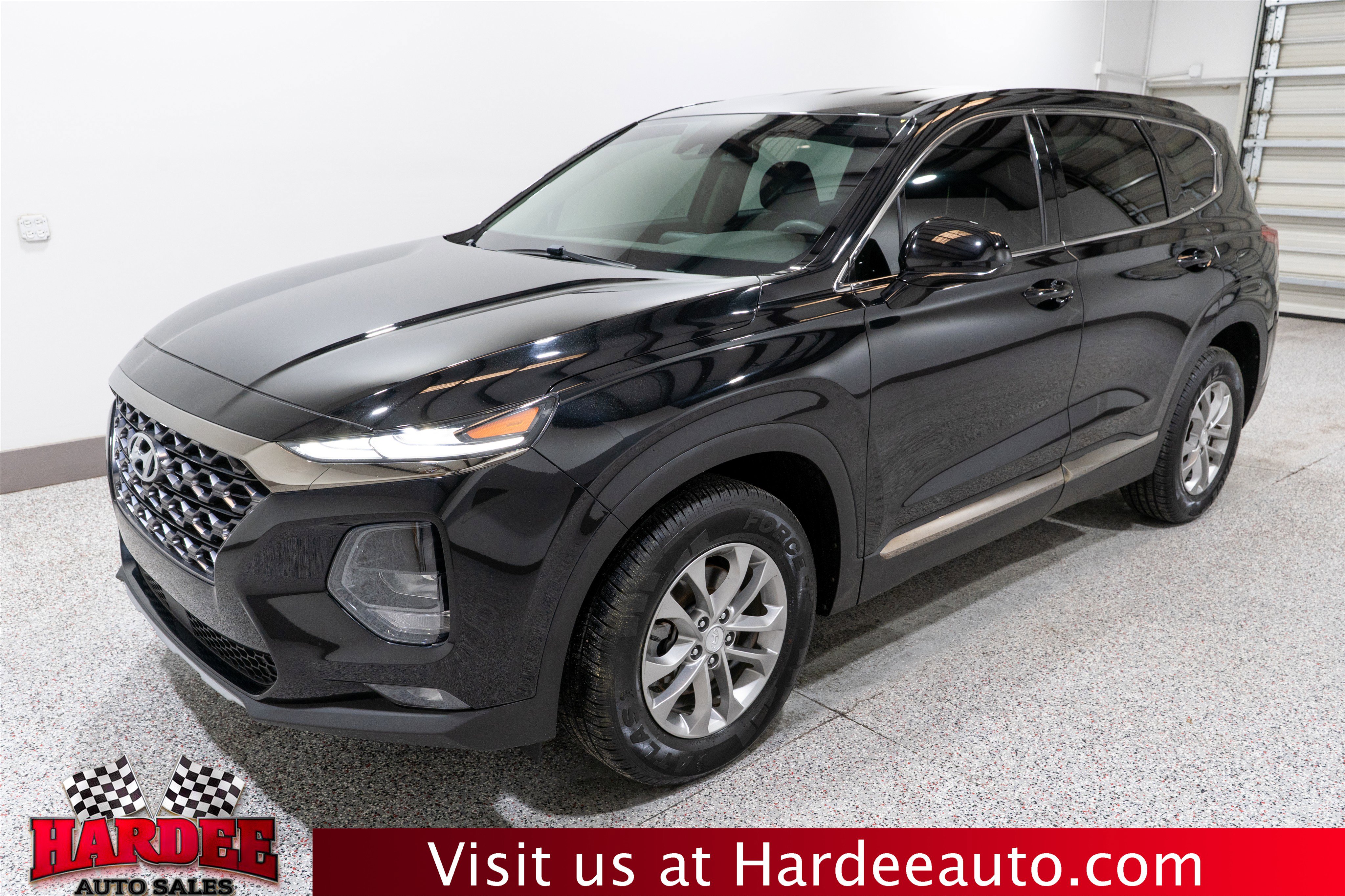 Used 2019 Hyundai Santa Fe SEL image 2