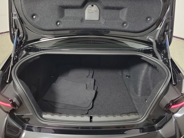 Used 2025 BMW M2 w/ Lighting Package RWD image 7